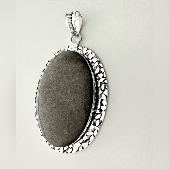 Sheer Obsidian Pendant - Picture 7 of 7